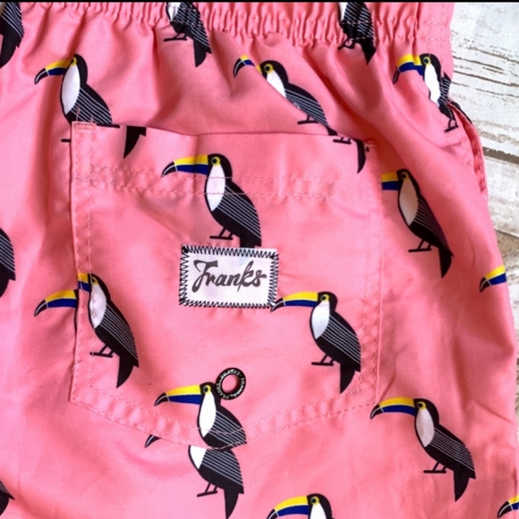 🆕Franks Australia | Pink Toucan Print Mens Swim Trunks Swimsuit Size Large - Picture 5 of 5